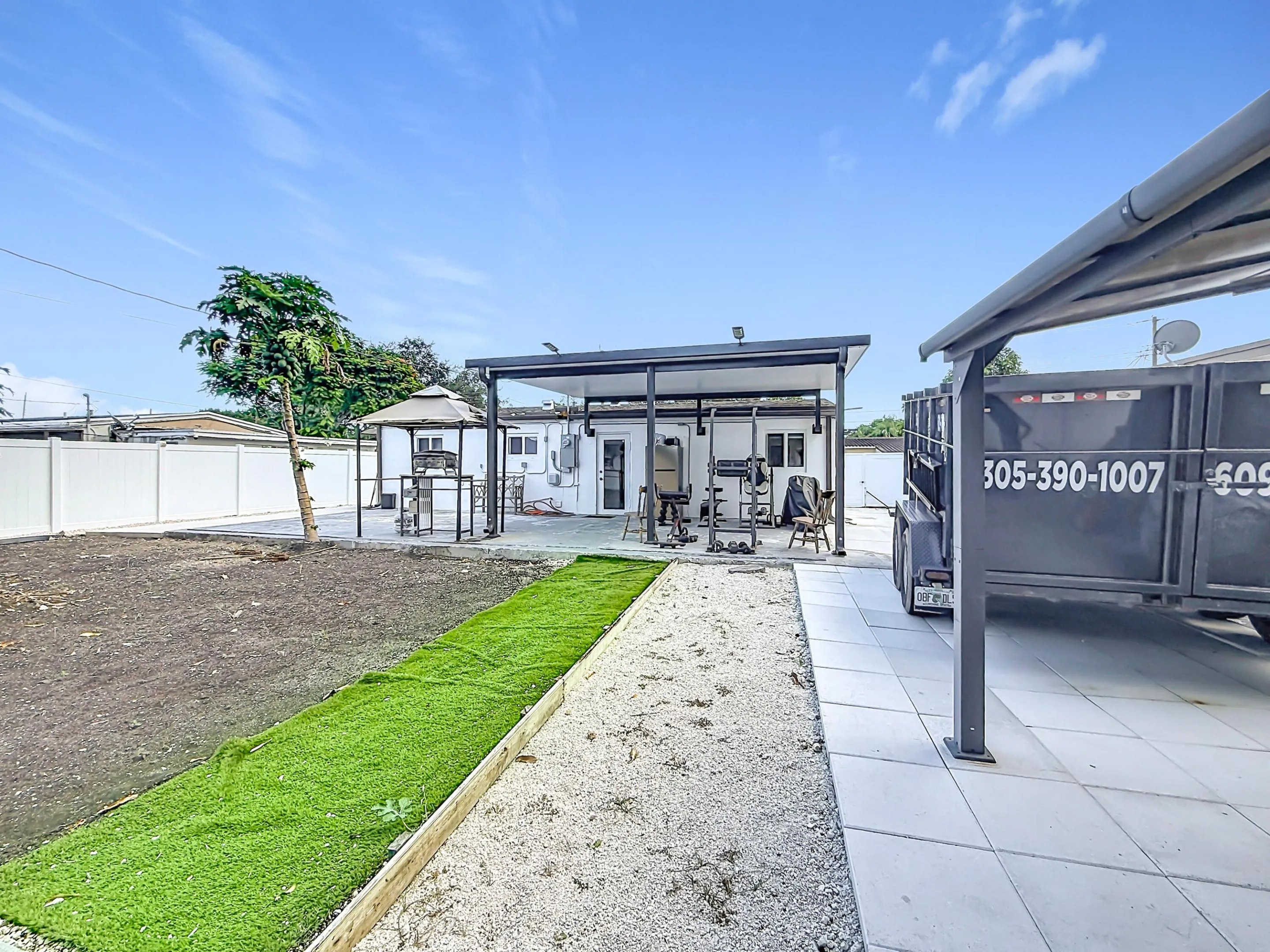 6135 NW 24th Court-31