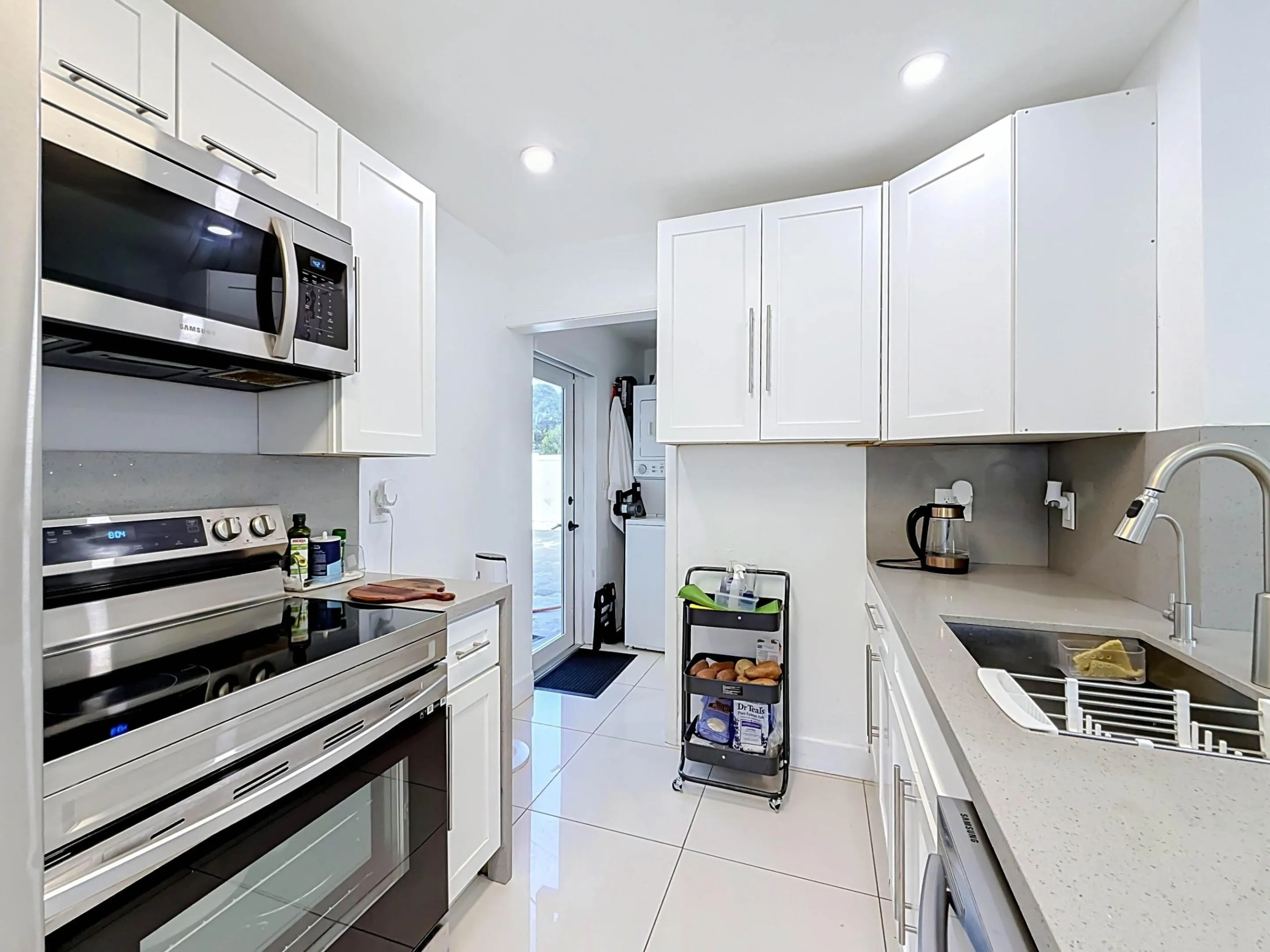 6135 NW 24th Court-20