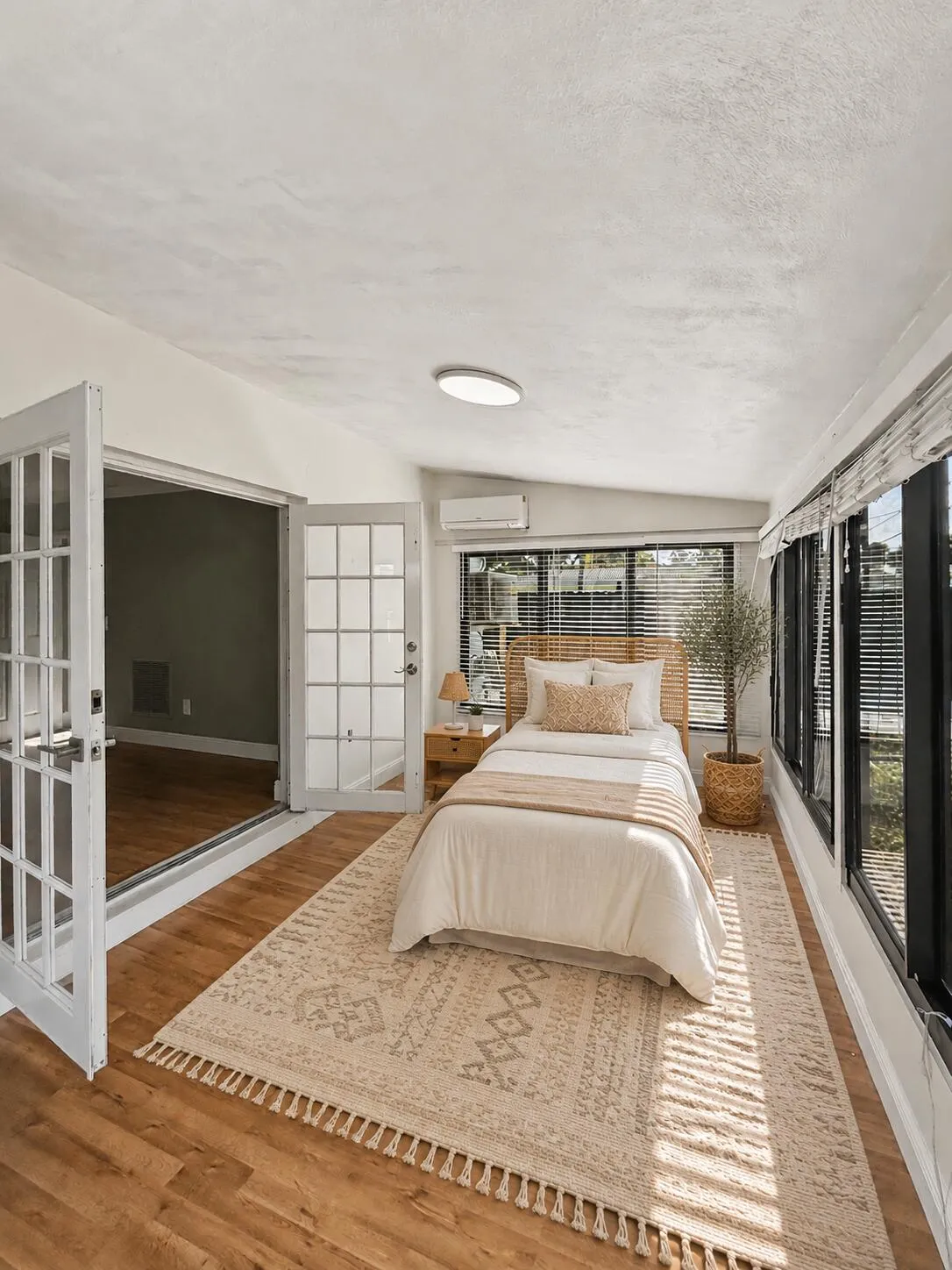 virtual staging