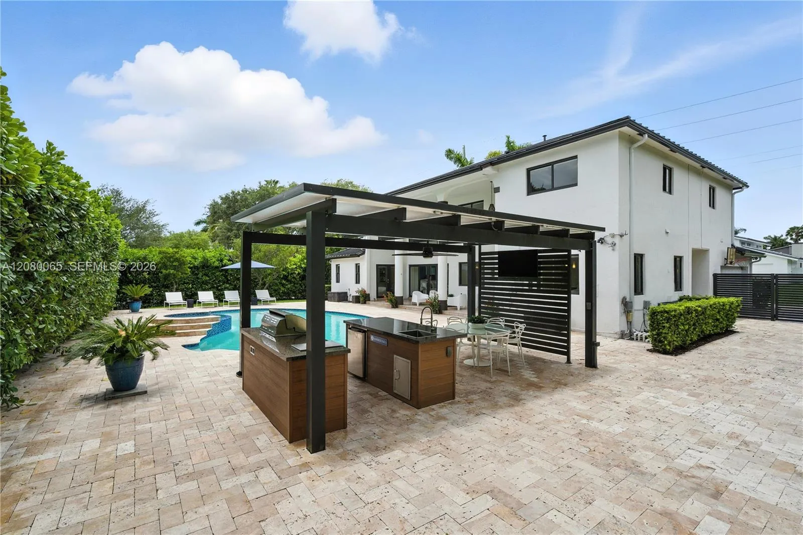 Property photo 32