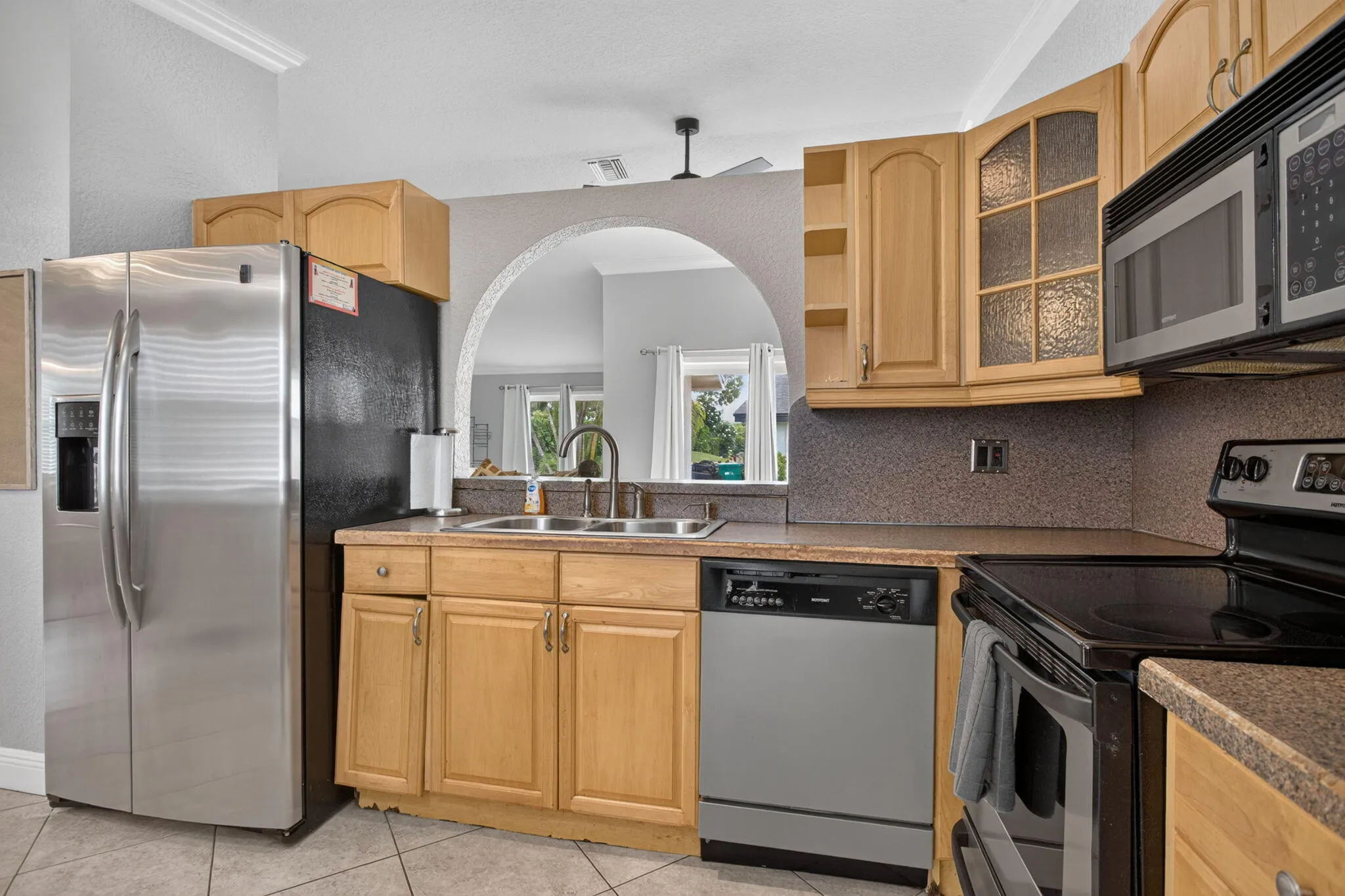 14-web-or-mls-7516 -8241