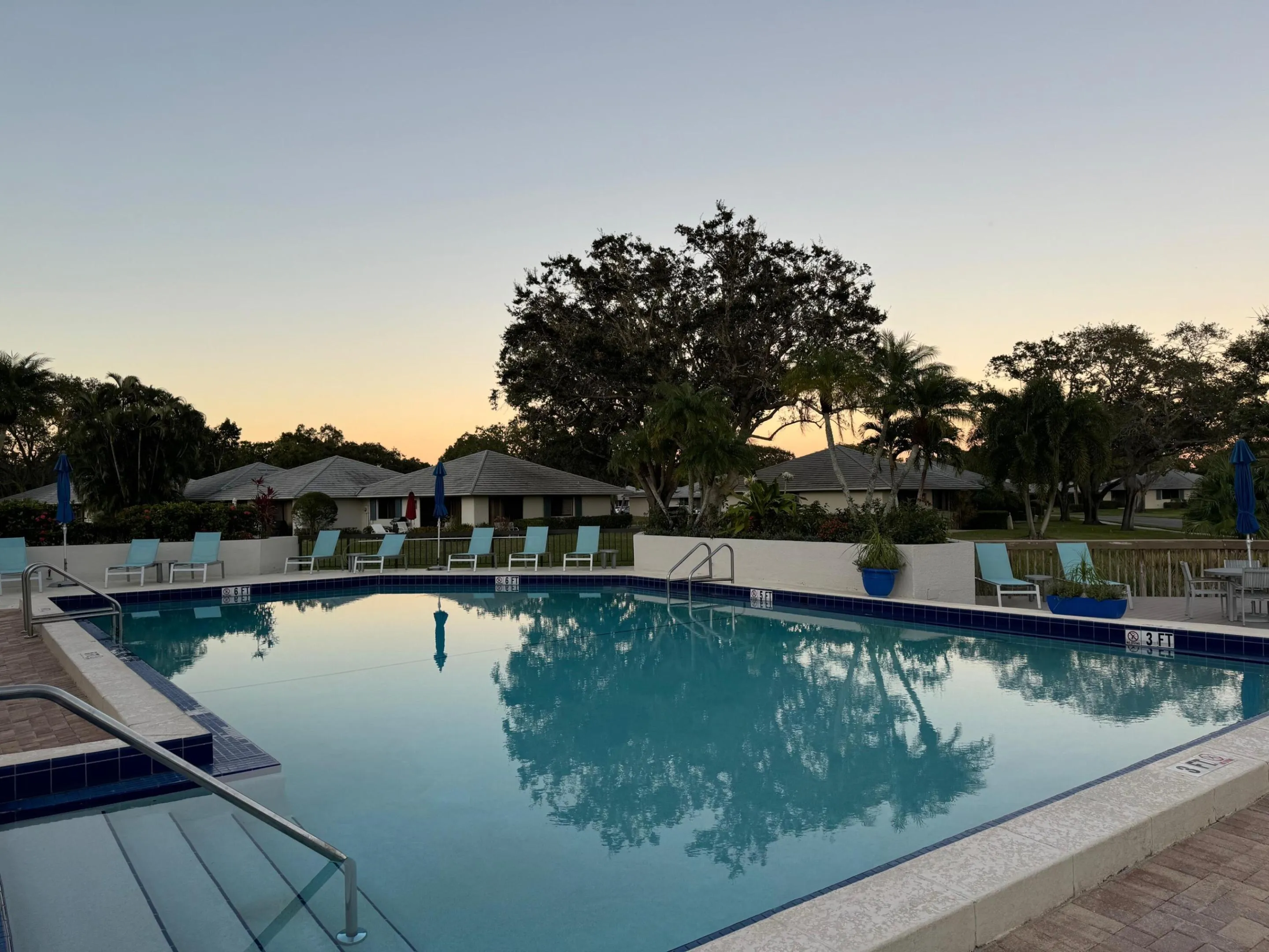 pool 2