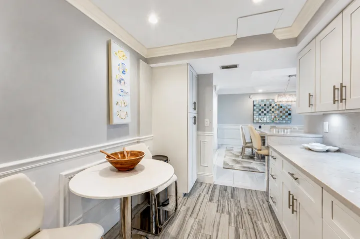 Kitchen seating