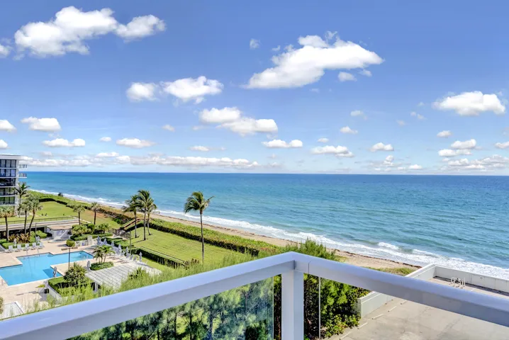 Wake up each day to south Florida splendors