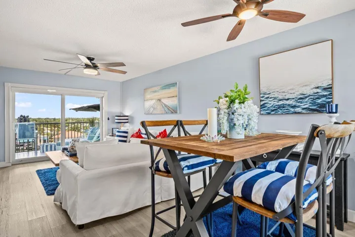 010-629Southeast19thAvenue-702-Deerfield