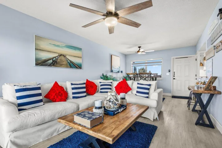 002-629Southeast19thAvenue-702-Deerfield