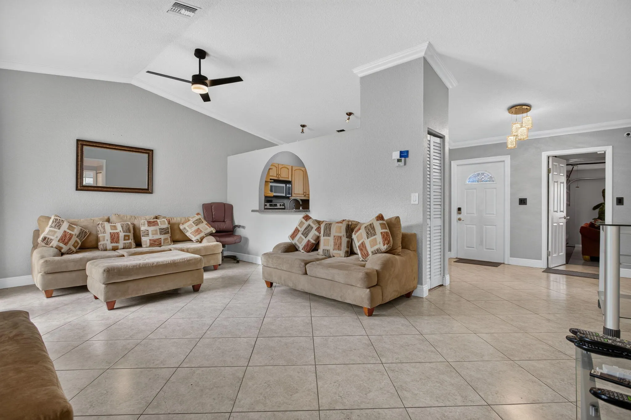 17-web-or-mls-7516 -8263