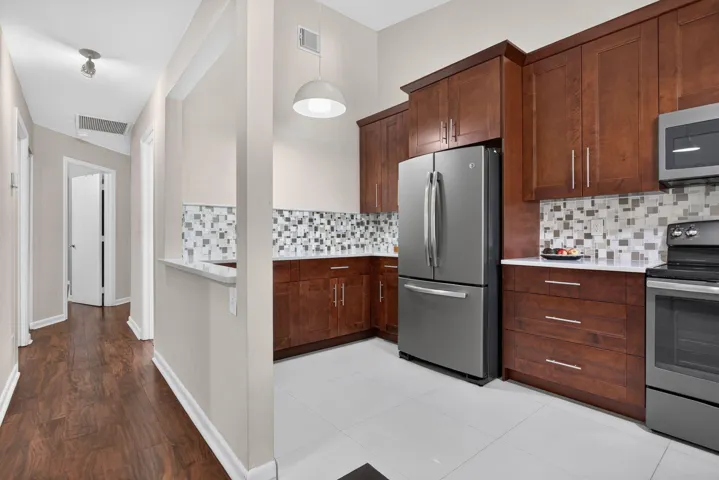 19-web-or-mls-2007-7623