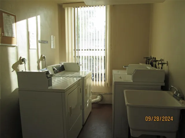 Photo 32