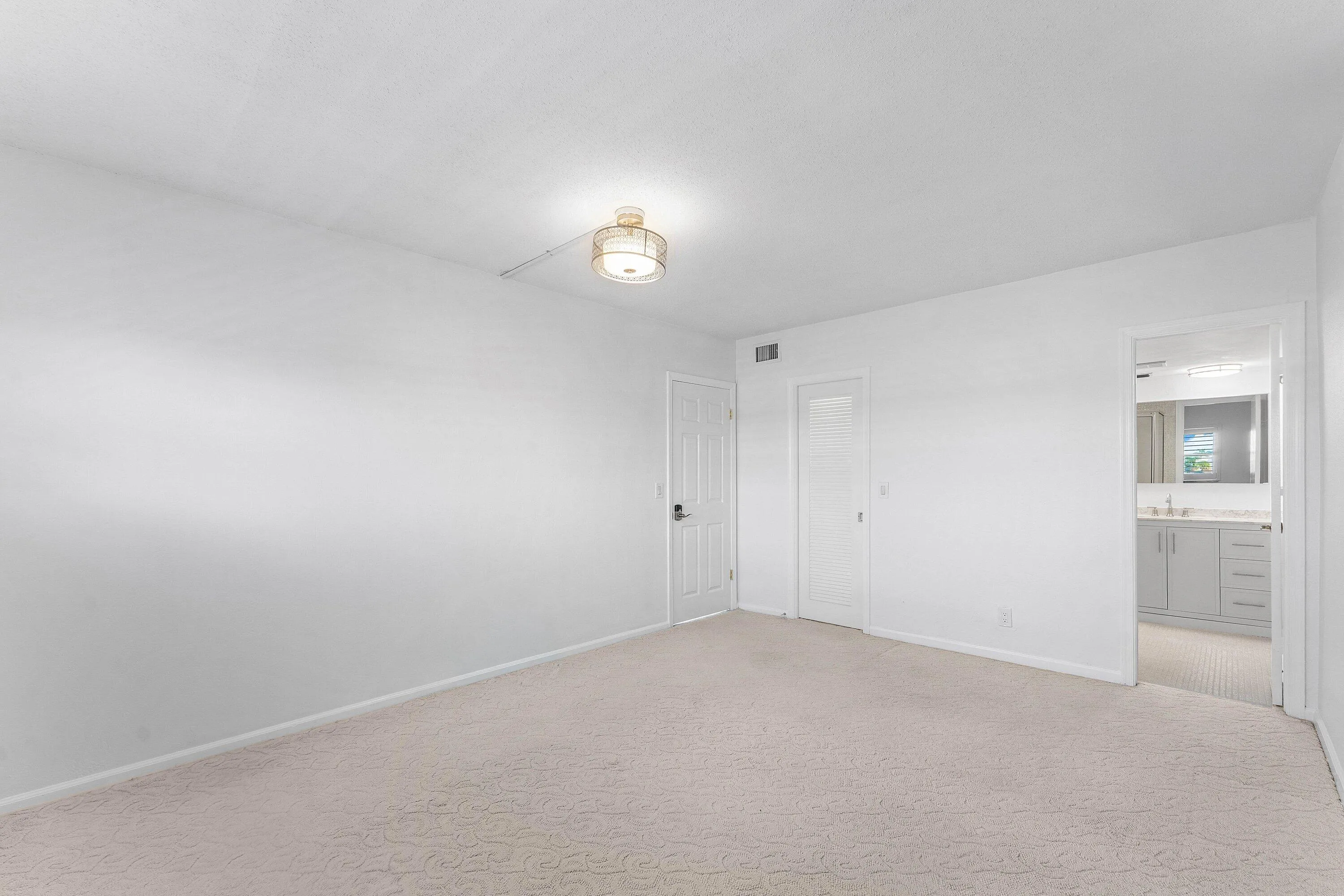 019-29YachtClubDrive-304-NorthPalmBeach-