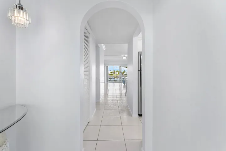 013-29YachtClubDrive-304-NorthPalmBeach-