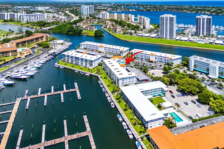 043-29YachtClubDrive-304-NorthPalmBeach-