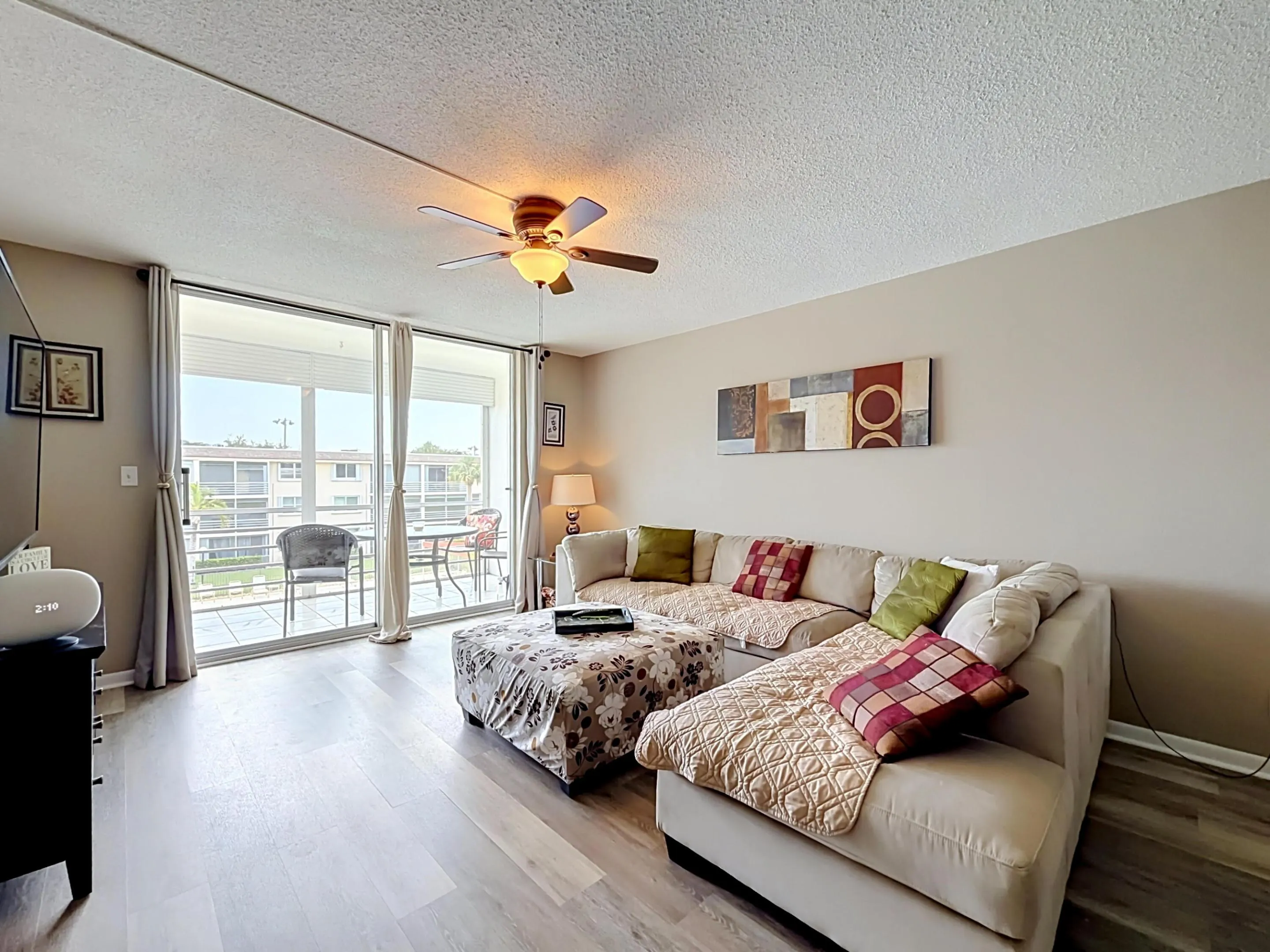 4500 N Federal Highway #315b-39