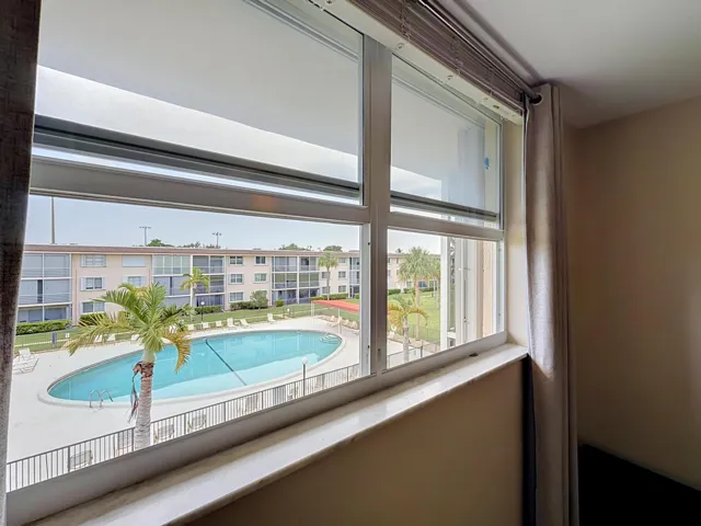 4500 N Federal Highway #315b-59
