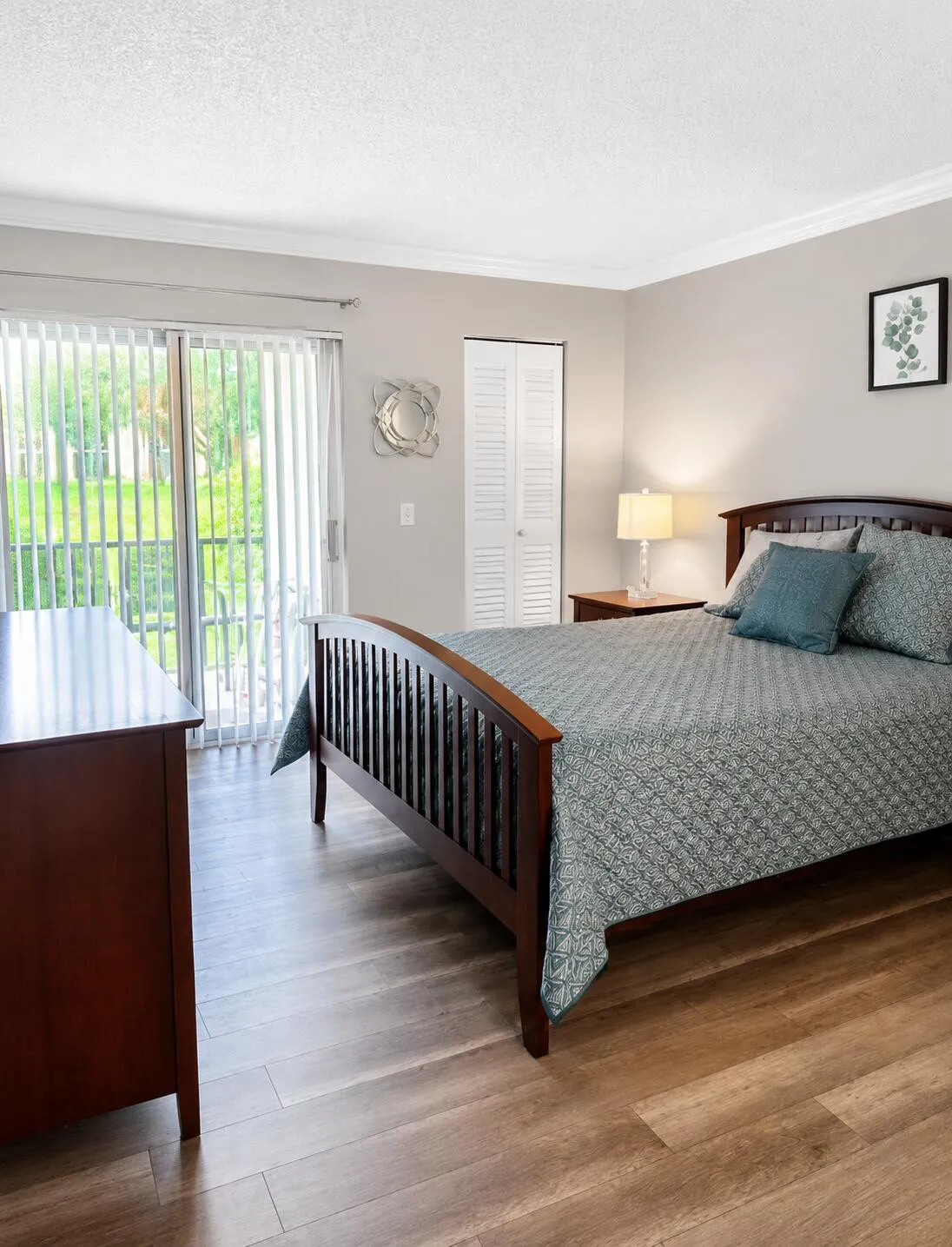 405 Meadows Circle Bedroom 2