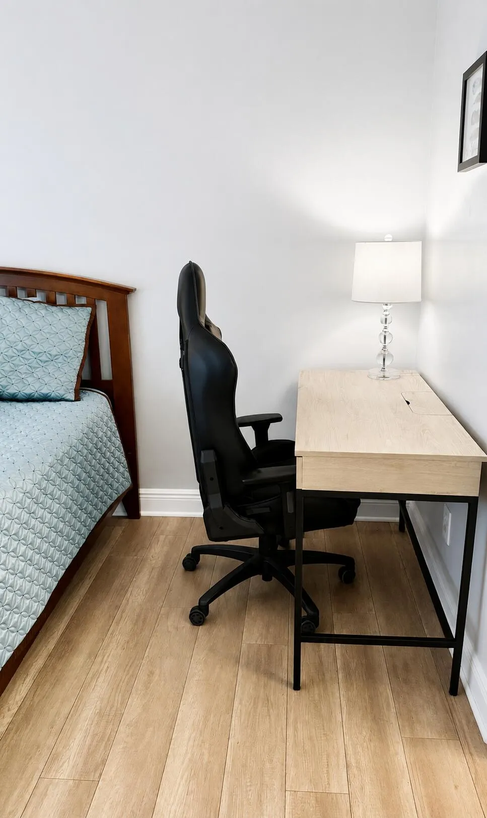 405 Meadows Circle Bedroom 2