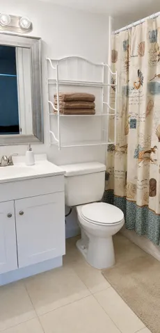 405 Meadows Circle Bathroom 1 Bedroom 1