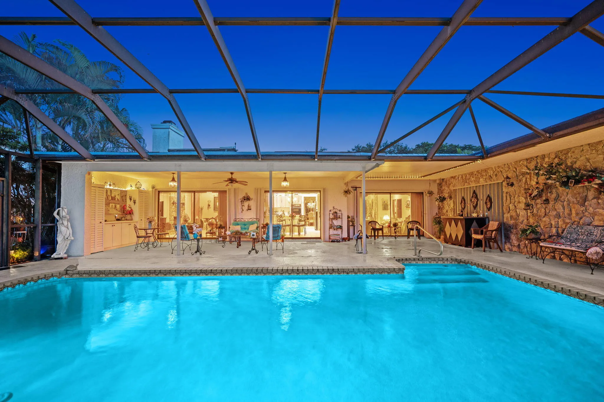 46-web-or-mls-11613-sunfish-way