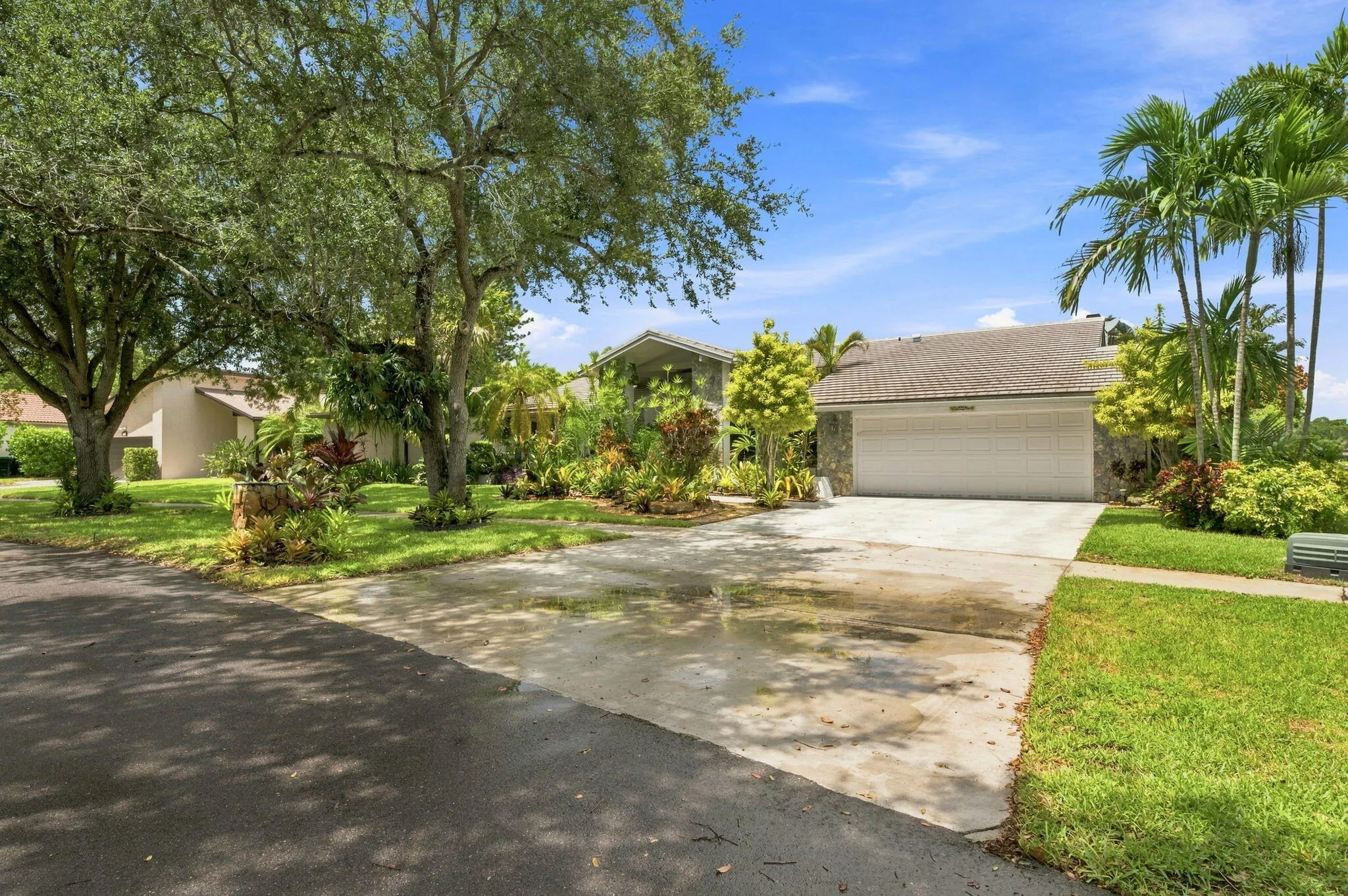 6-web-or-mls-11613-sunfish-way