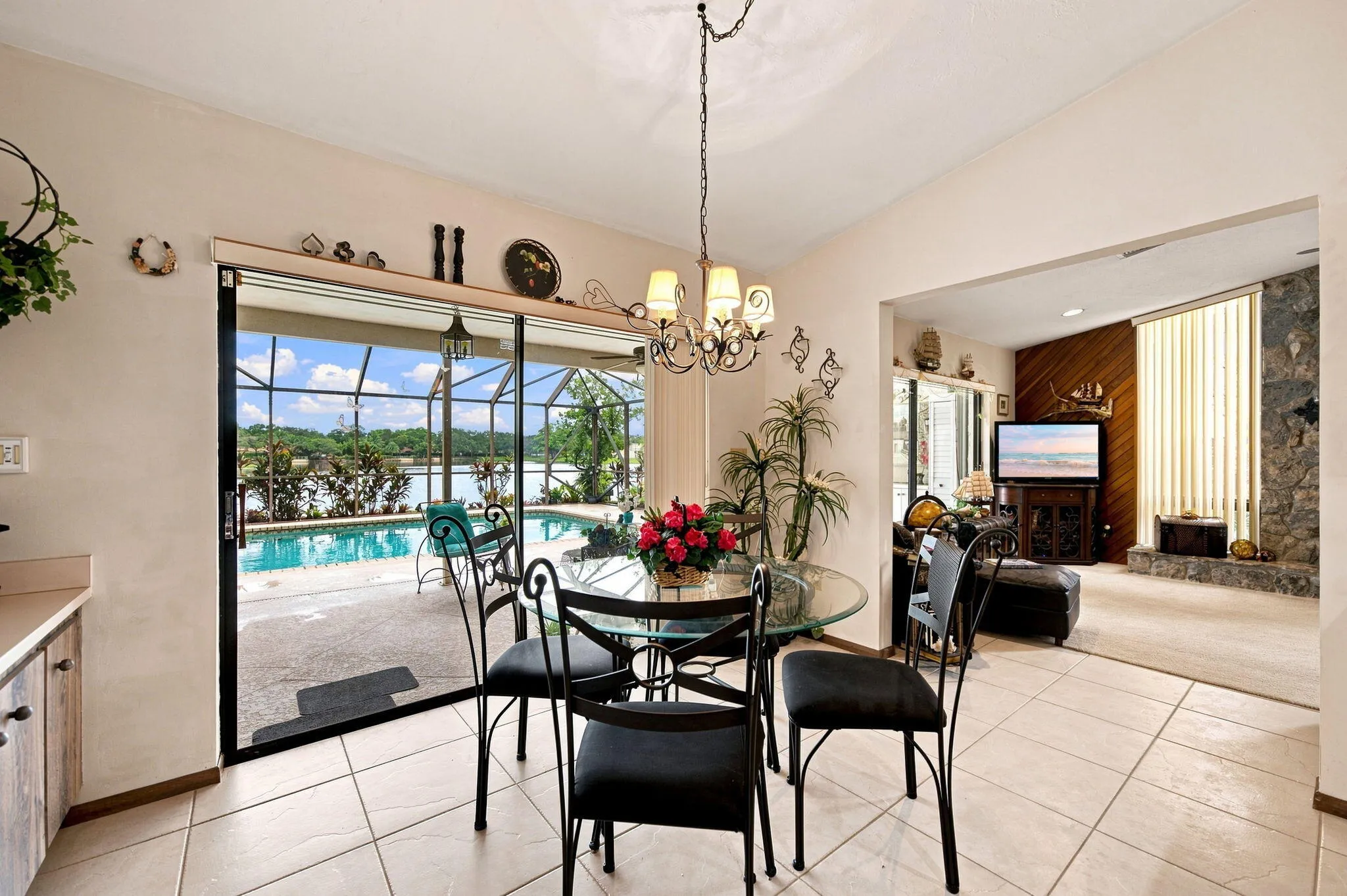 17-web-or-mls-11613-sunfish-way