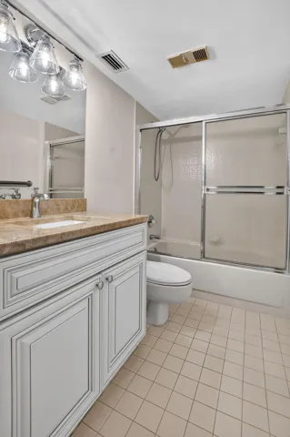 2nd (full Bath)