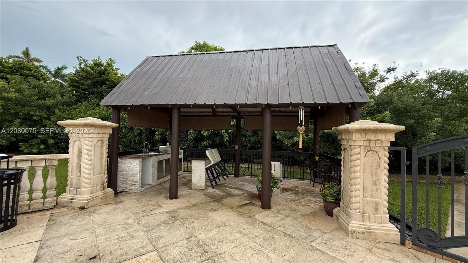 Property photo 28