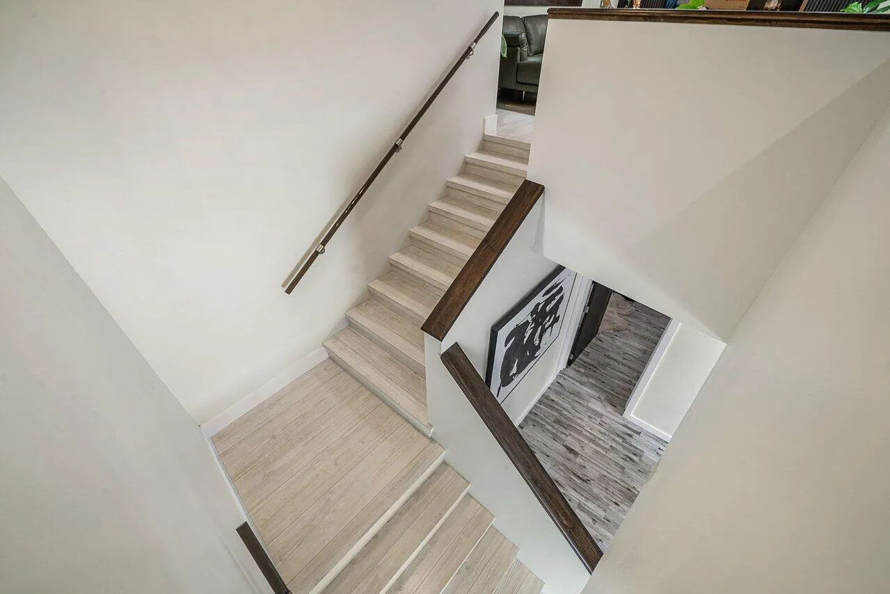 030-2601Northeast8thStreet-FortLauderdal