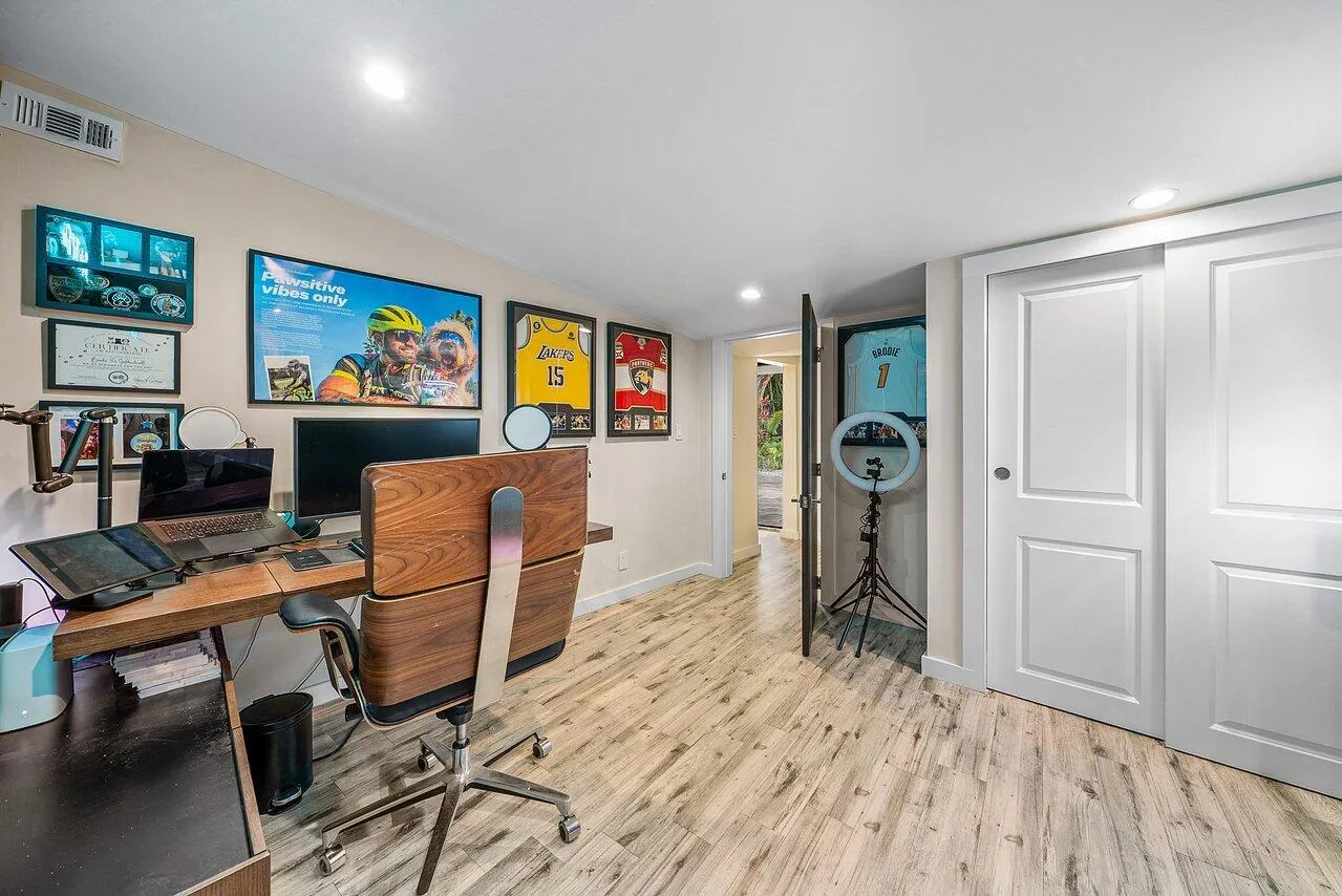 037-2601Northeast8thStreet-FortLauderdal