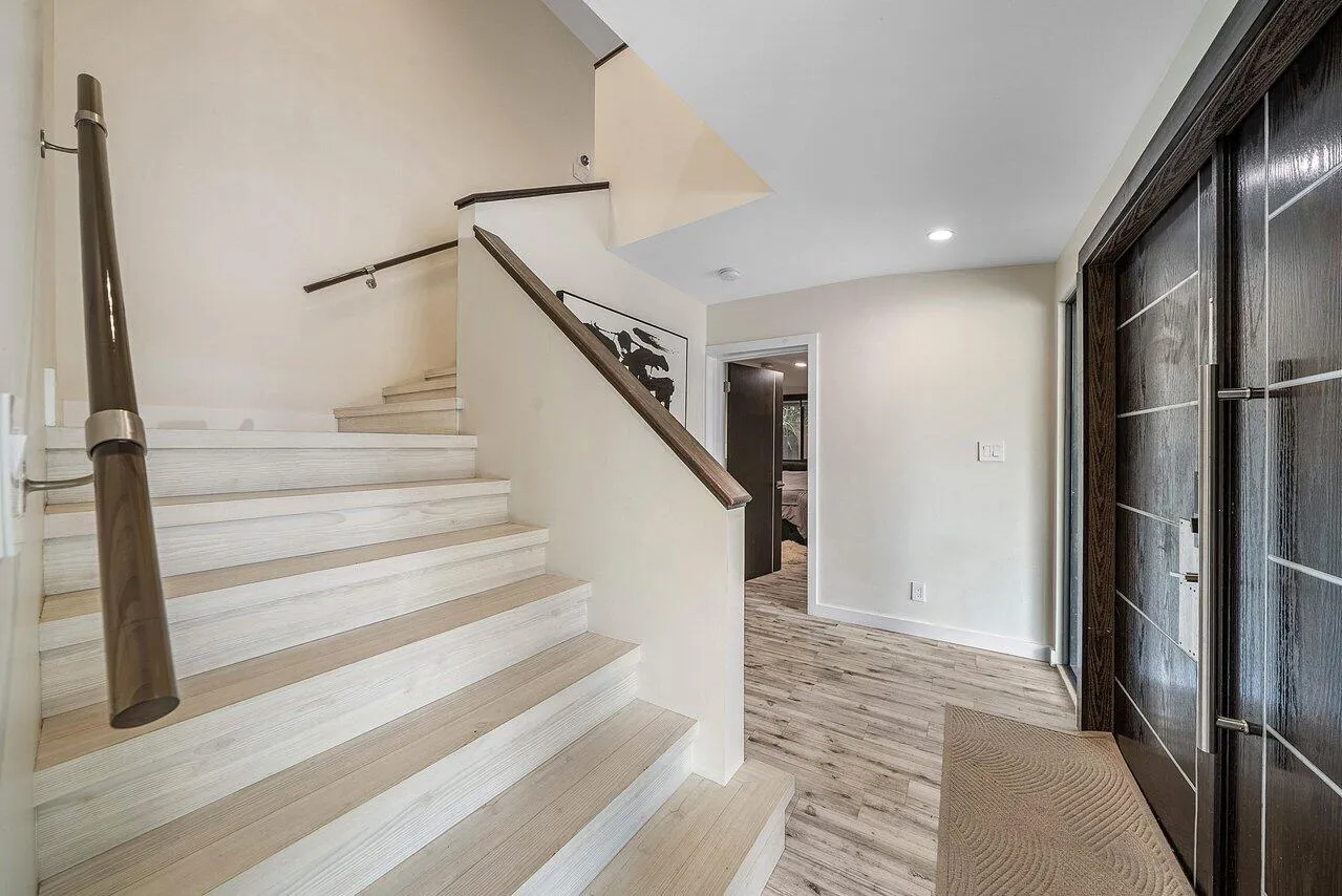 013-2601Northeast8thStreet-FortLauderdal