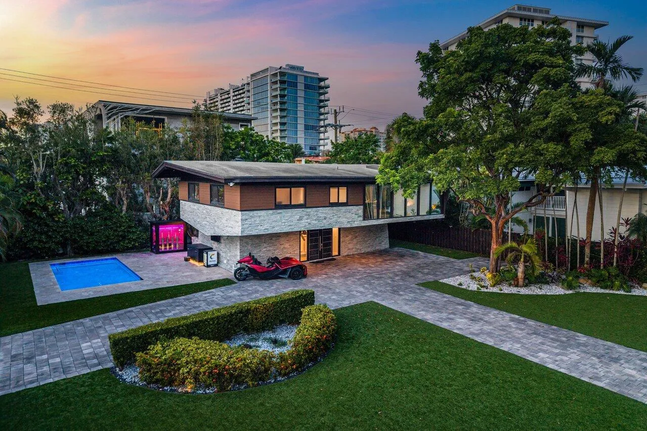 073-2601Northeast8thStreet-FortLauderdal