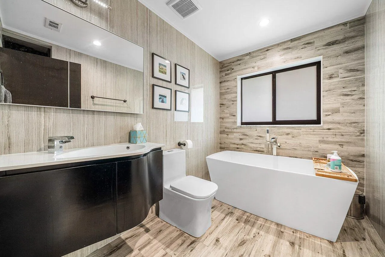 038-2601Northeast8thStreet-FortLauderdal