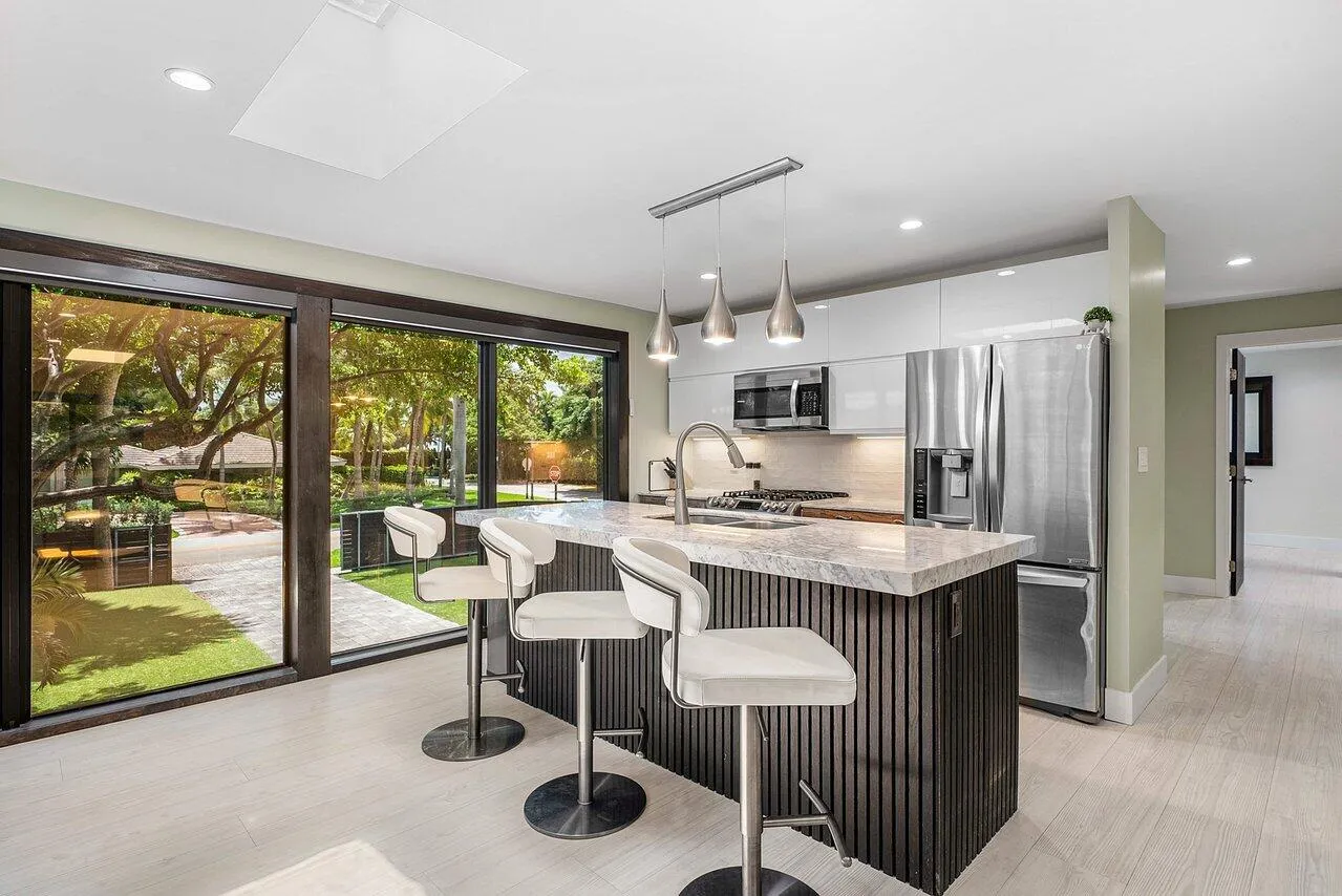 022-2601Northeast8thStreet-FortLauderdal