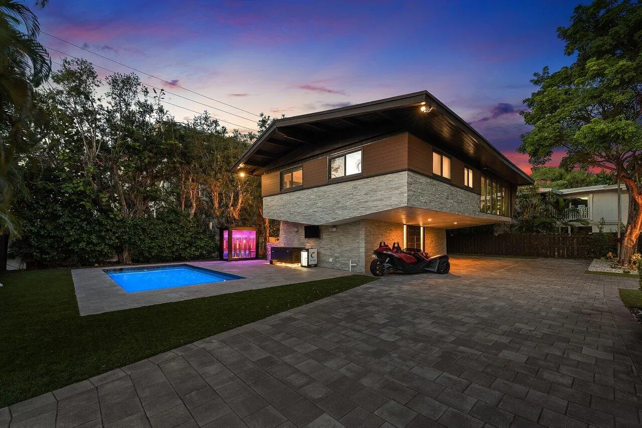 067-2601Northeast8thStreet-FortLauderdal
