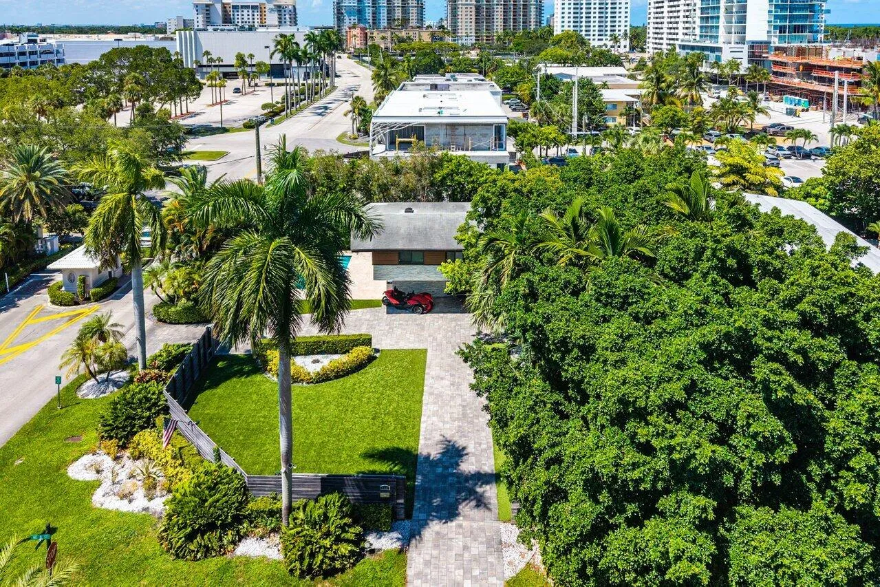 047-2601Northeast8thStreet-FortLauderdal