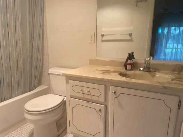 Primary Ensuite Bathroom