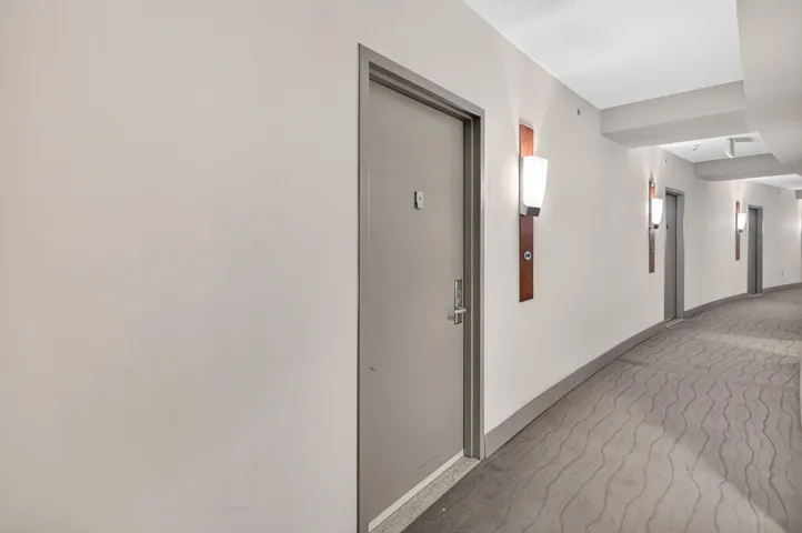 28-web-or-mls-Entrance