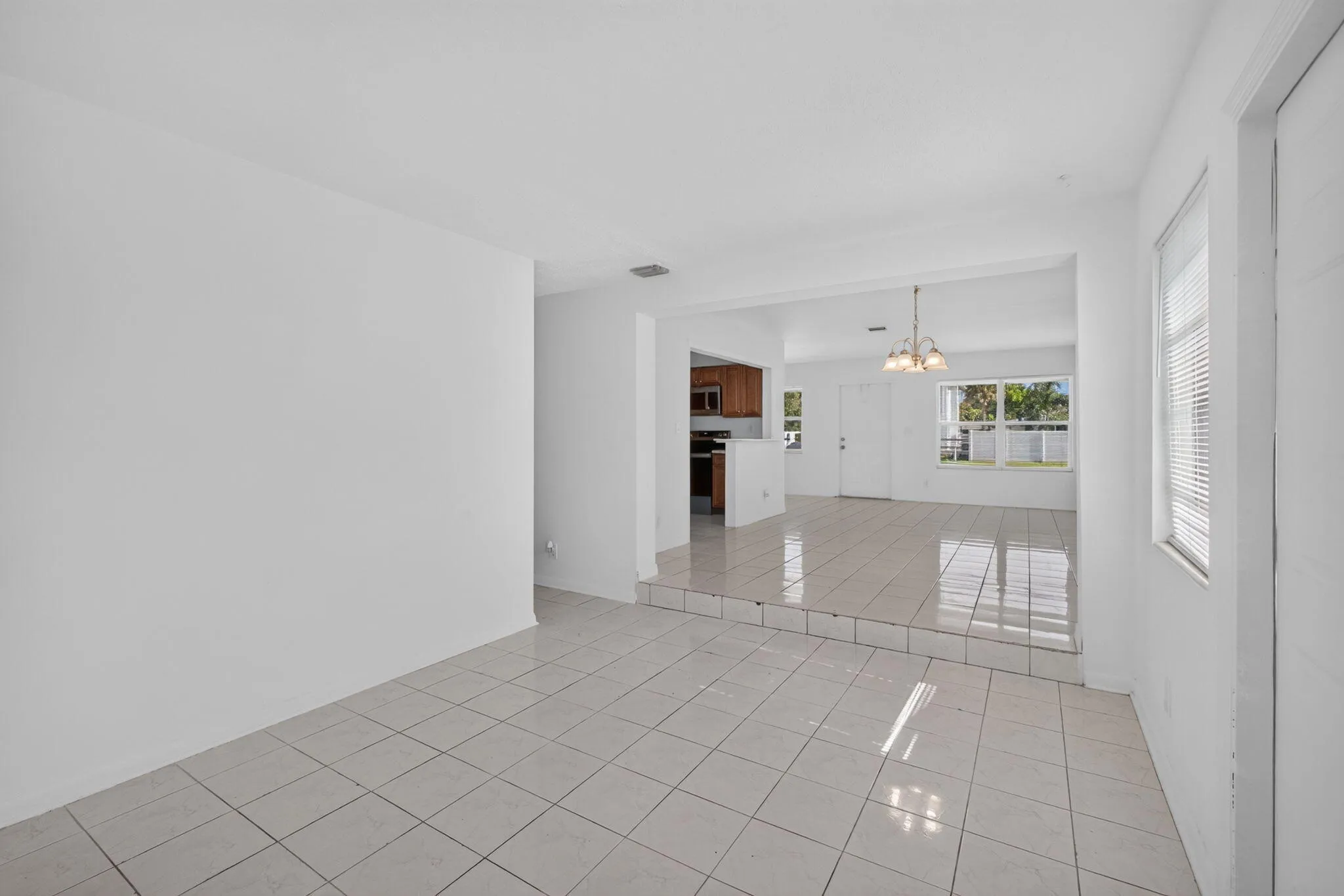 17-web-or-mls-5D1A3778