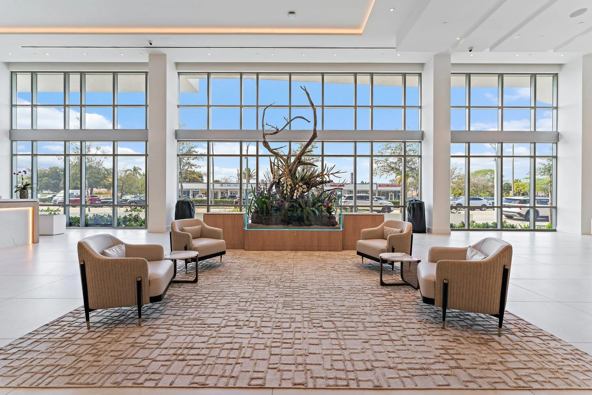 136-220LakeShoreDr-1219-WestPalmBeach-SM