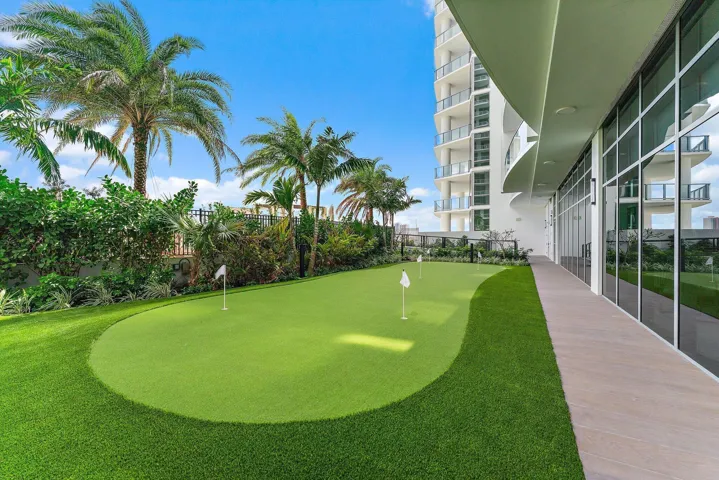 103-220LakeShoreDr-1219-WestPalmBeach-SM