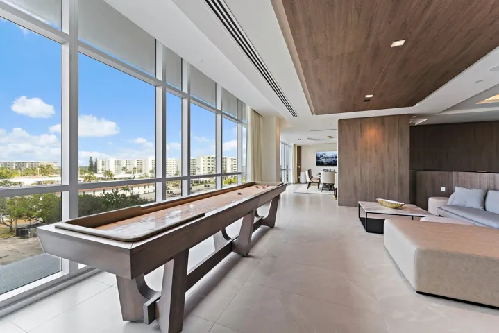 126-220LakeShoreDr-1219-WestPalmBeach-SM