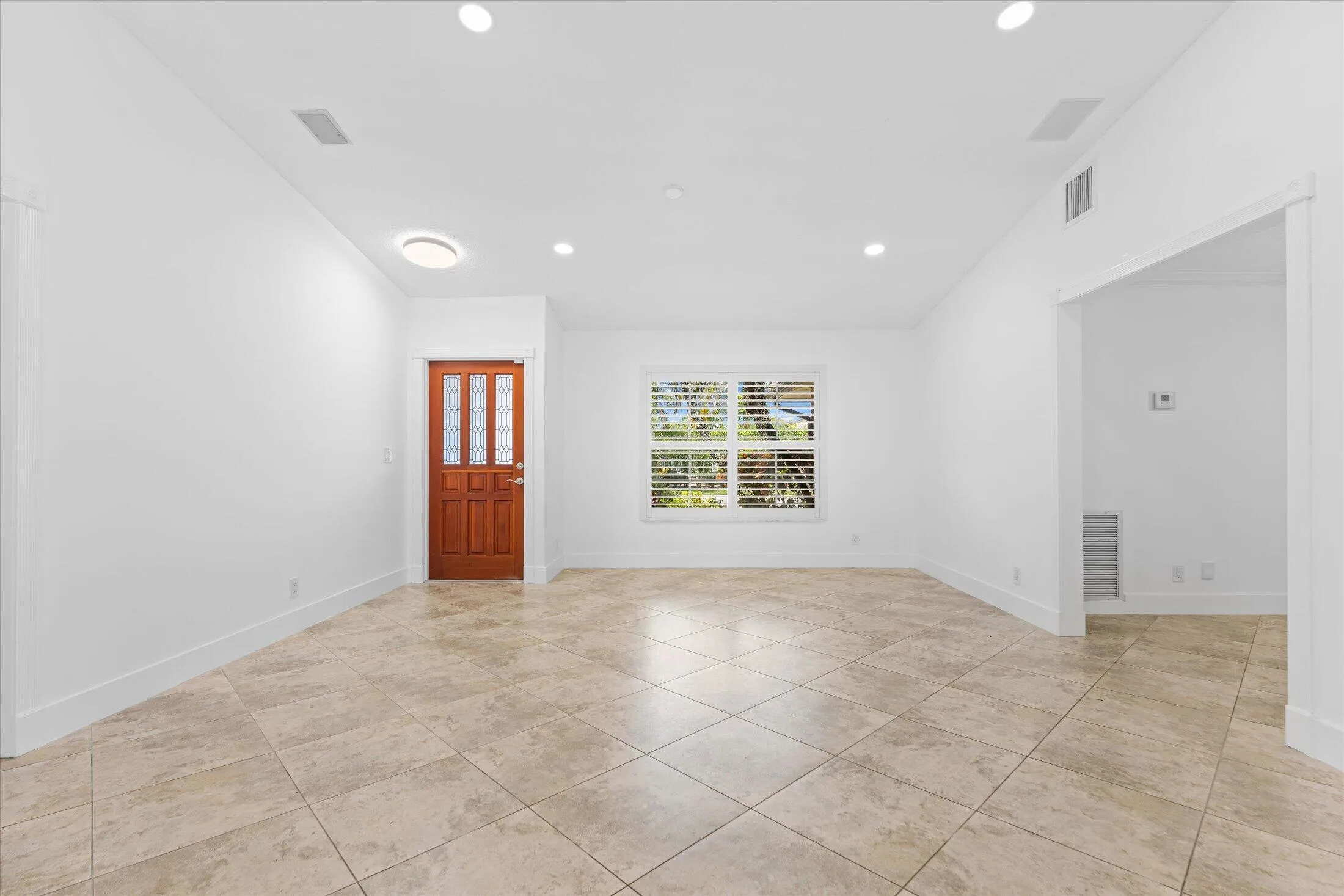 Grand Living Space