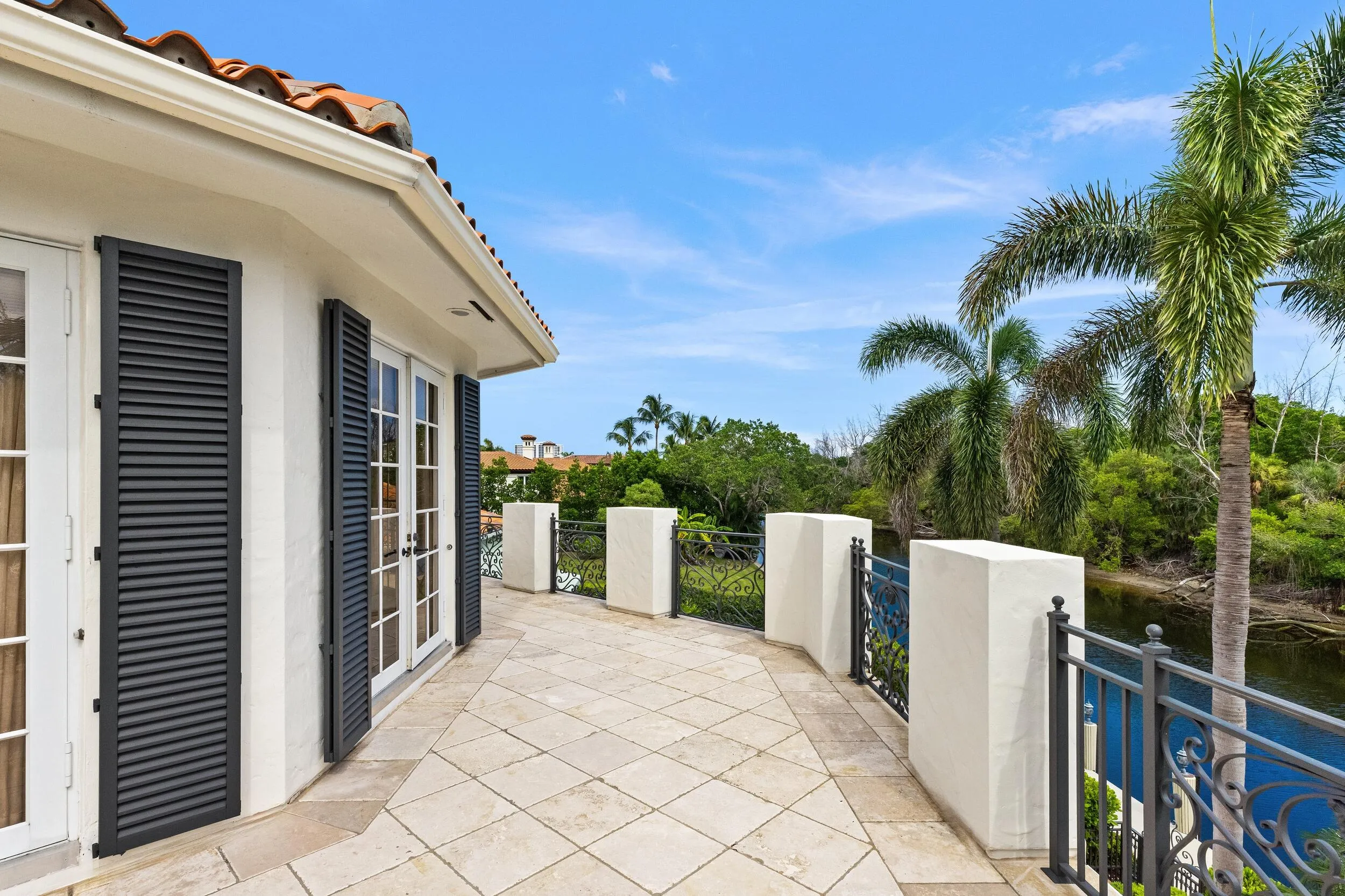 Terrace 4