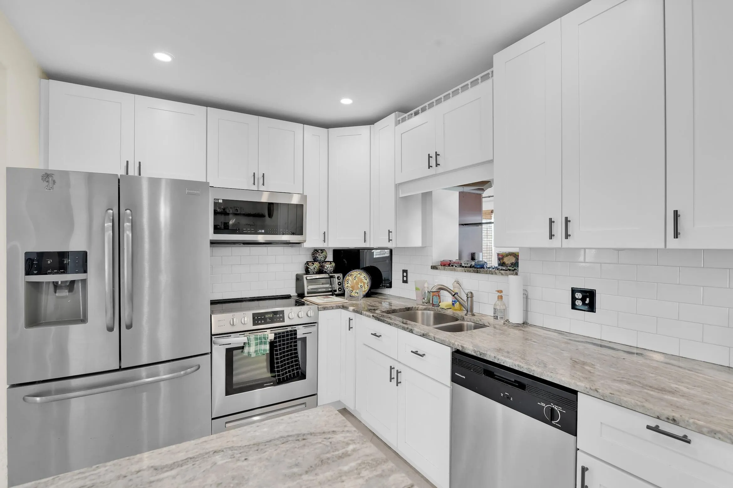 5221 NE 16th Ave Pompano Beach -15