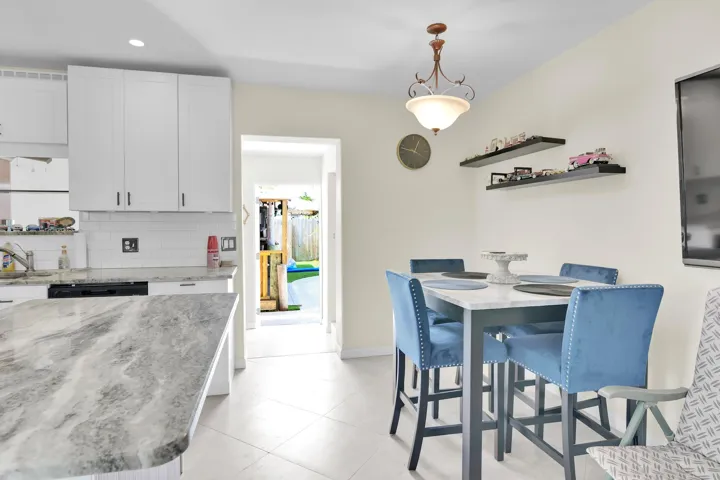 5221 NE 16th Ave Pompano Beach -20
