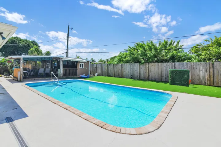 5221 NE 16th Ave Pompano Beach -48