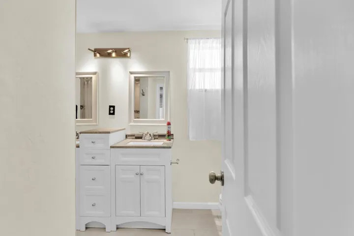5221 NE 16th Ave Pompano Beach -27