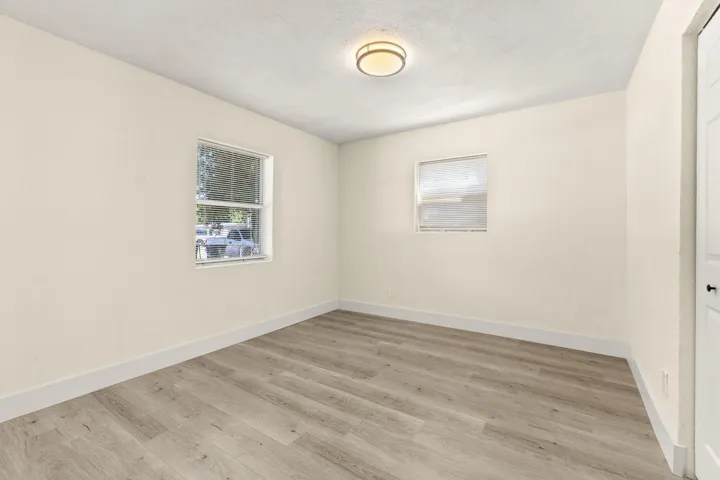 11-web-or-mls-DSC03903