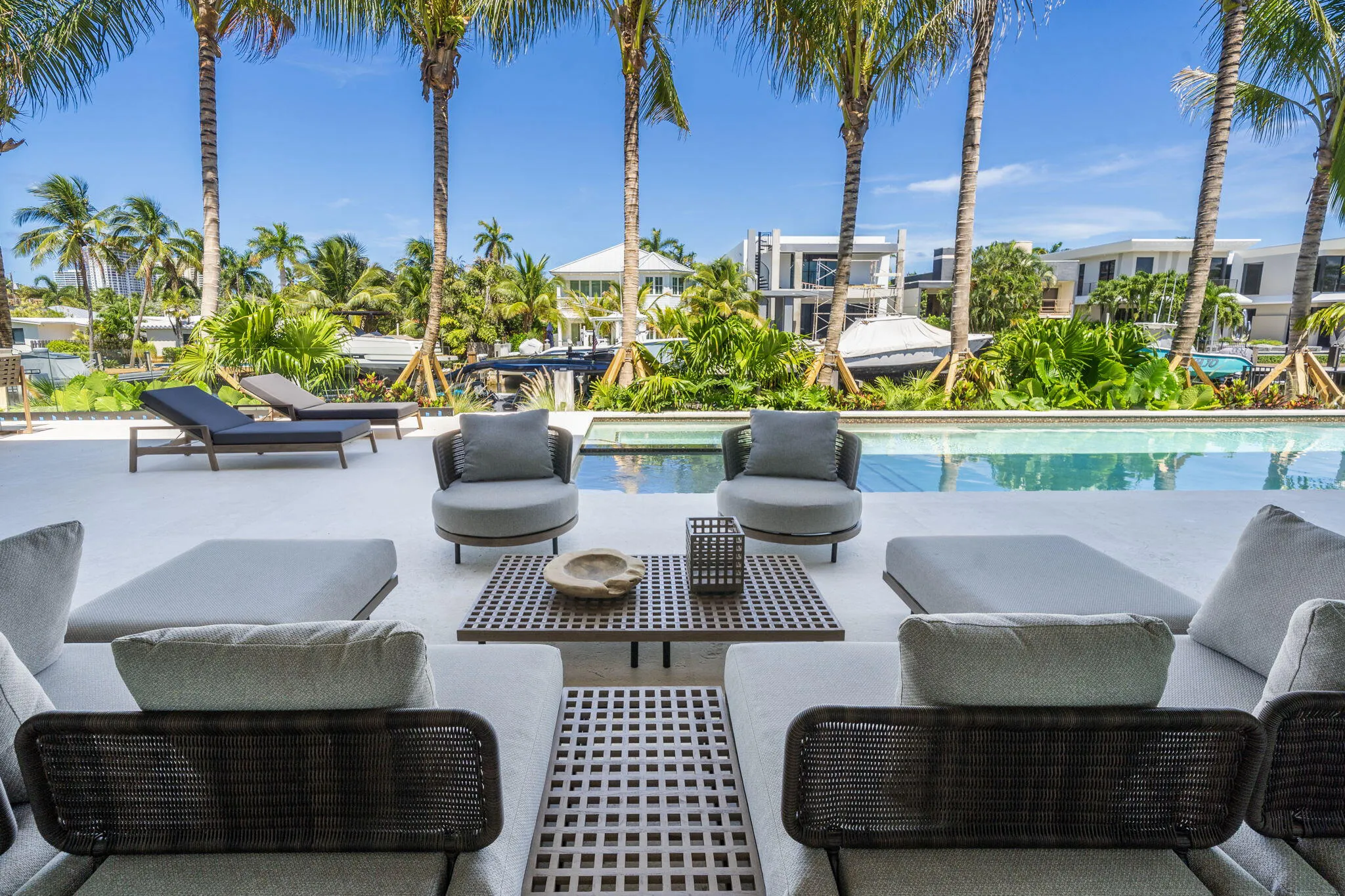 Pool deck lounge