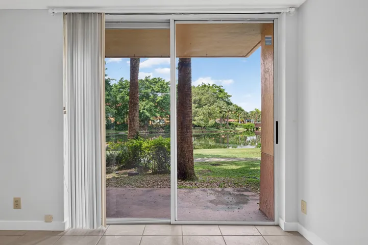 10717 apt 106-11