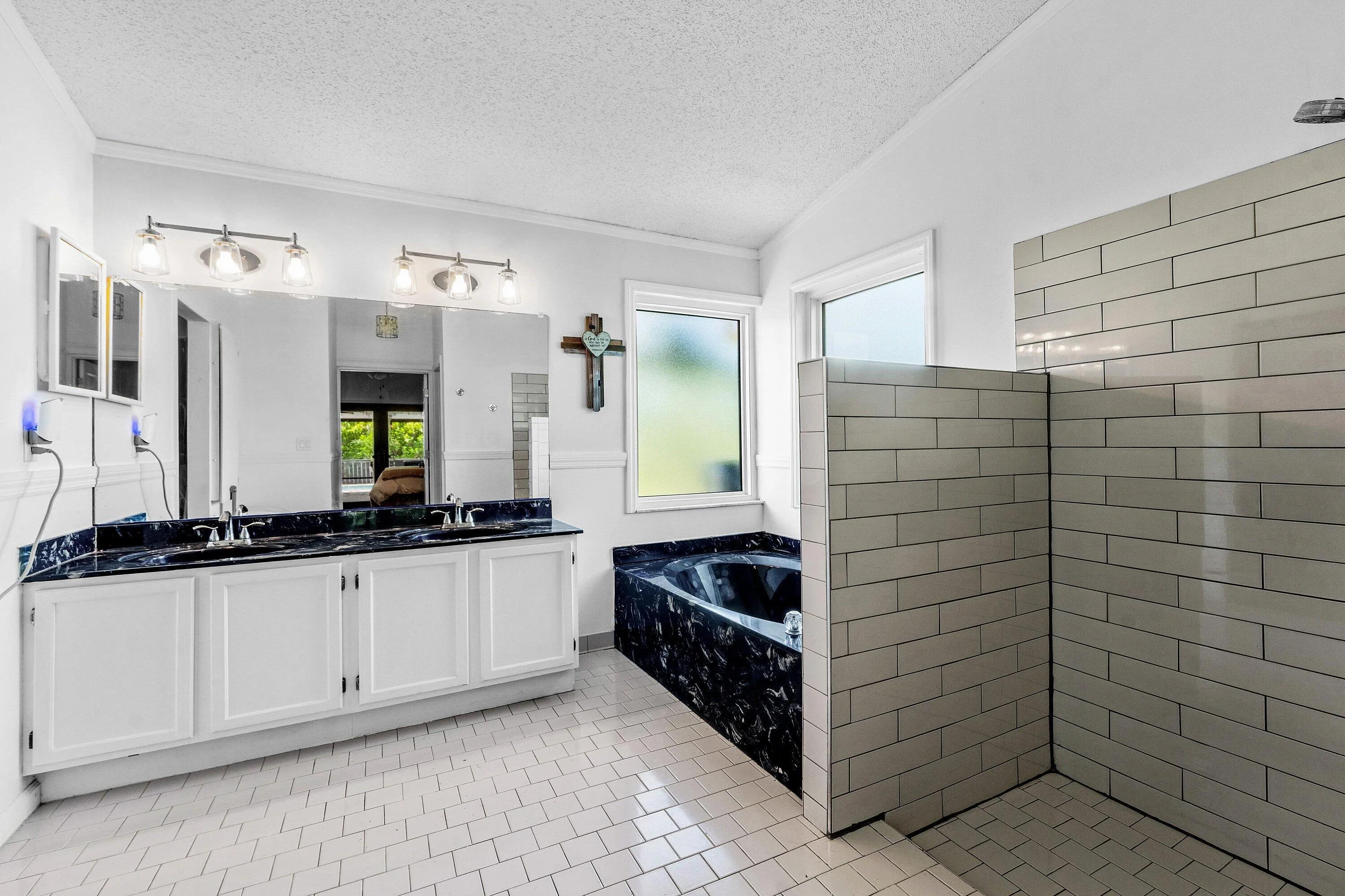 028-18429SycamoreDriveWest-TheAcreage-FL